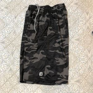 AND 1 men’s athletic shorts